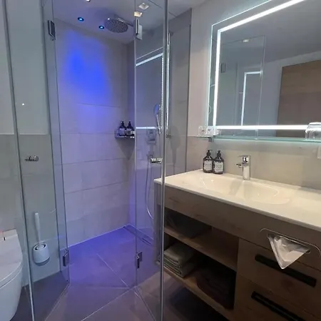 Luis - 4br Penthouse - What'app - 0034-635-520-036 - For Reservations!! Apartment *